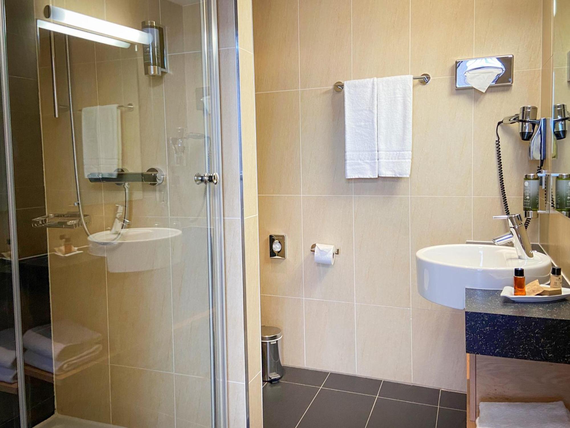 Hotel Bildungsblick Kirchseeon Extérieur photo
