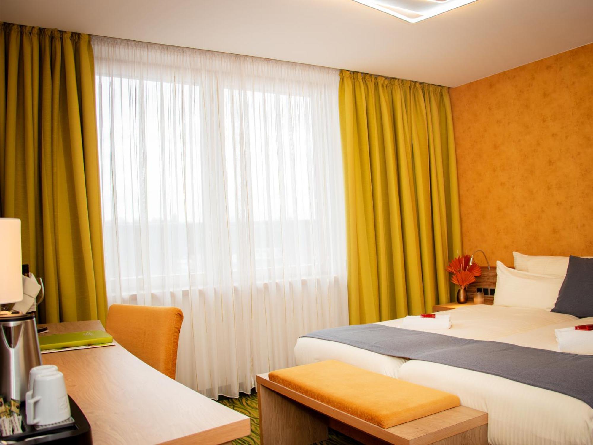Hotel Bildungsblick Kirchseeon Extérieur photo
